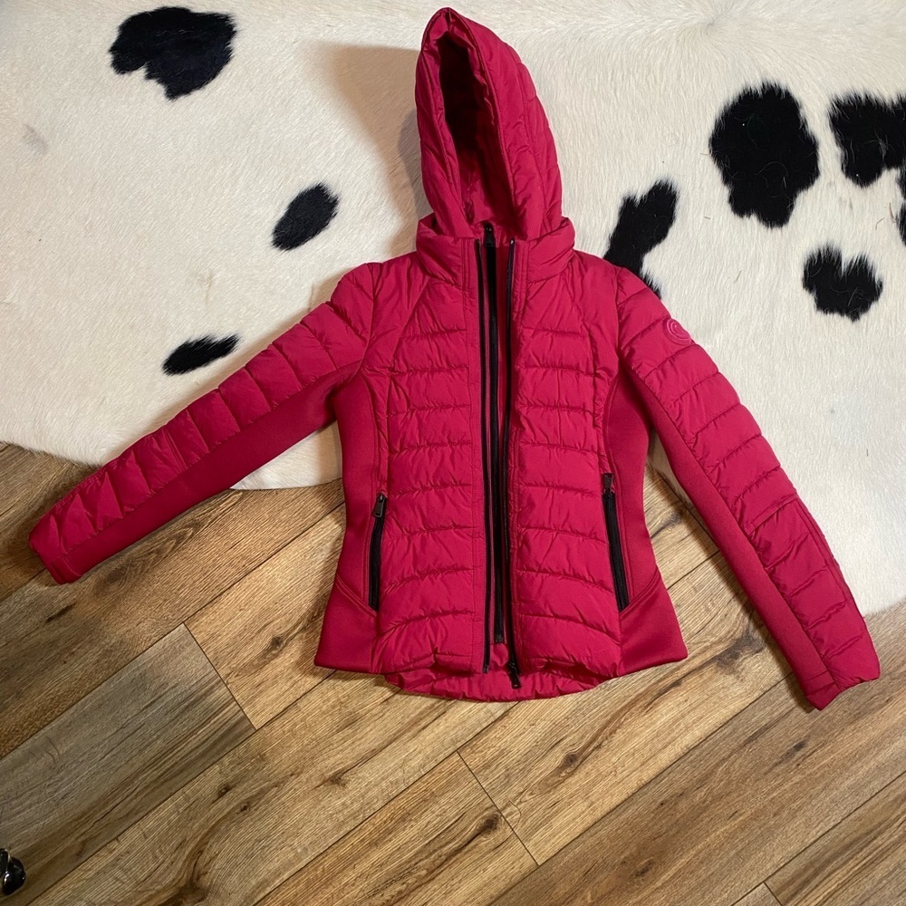 Bernardo Hooded Quilted Water Repellent Jacket - Picture 2 of 11